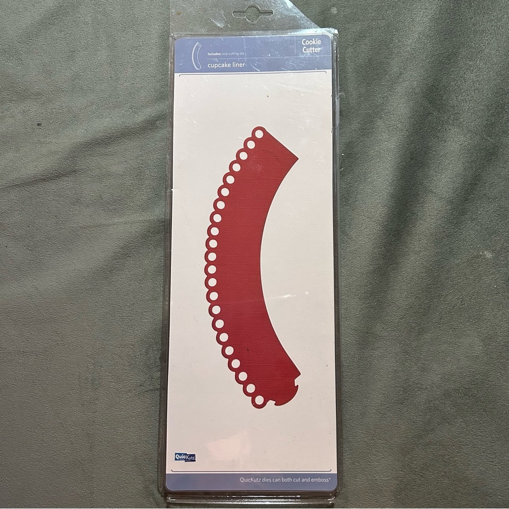 Quickutz cupcake liner die